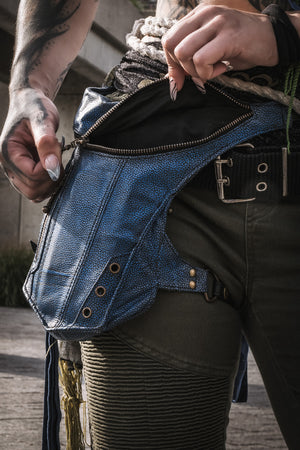 Valiant Leather Hip Stash