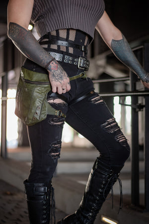 Valiant Leather Hip Stash