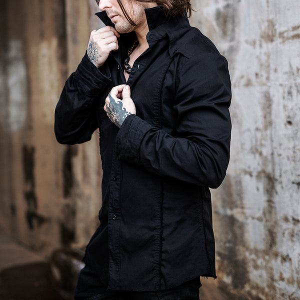 Valiant Button Up - Black