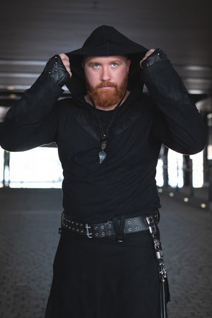 Model is 225lbs, 5'9" and wearing an XL